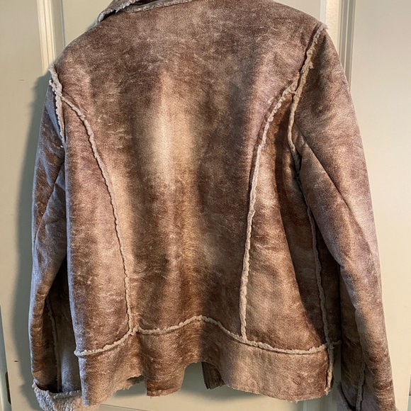 Faux leather jacket - Picture 2 of 2